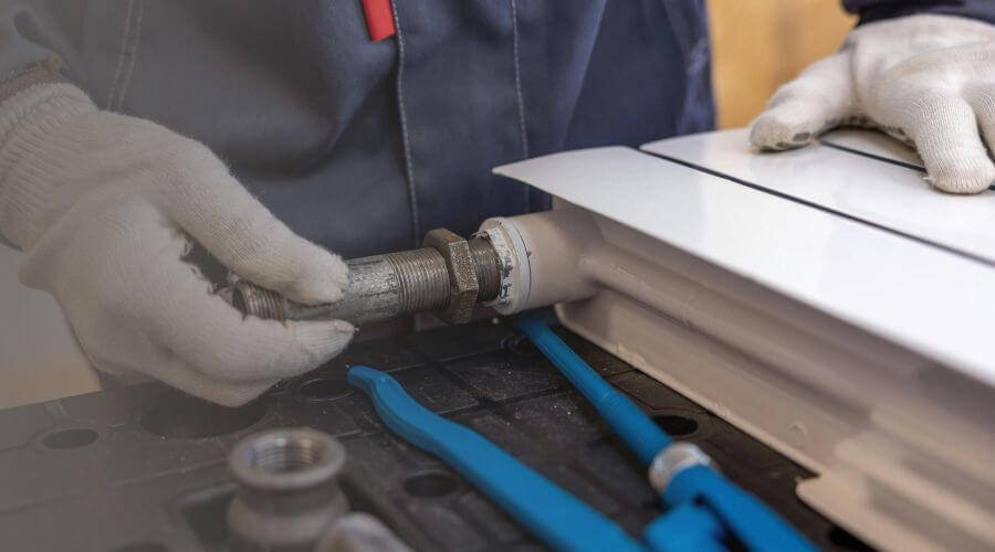 Gas Line Leak Repair in Speer, IL